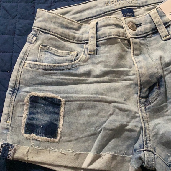 🆕 Arizona Mid-Rise shorts - Picture 2 of 3